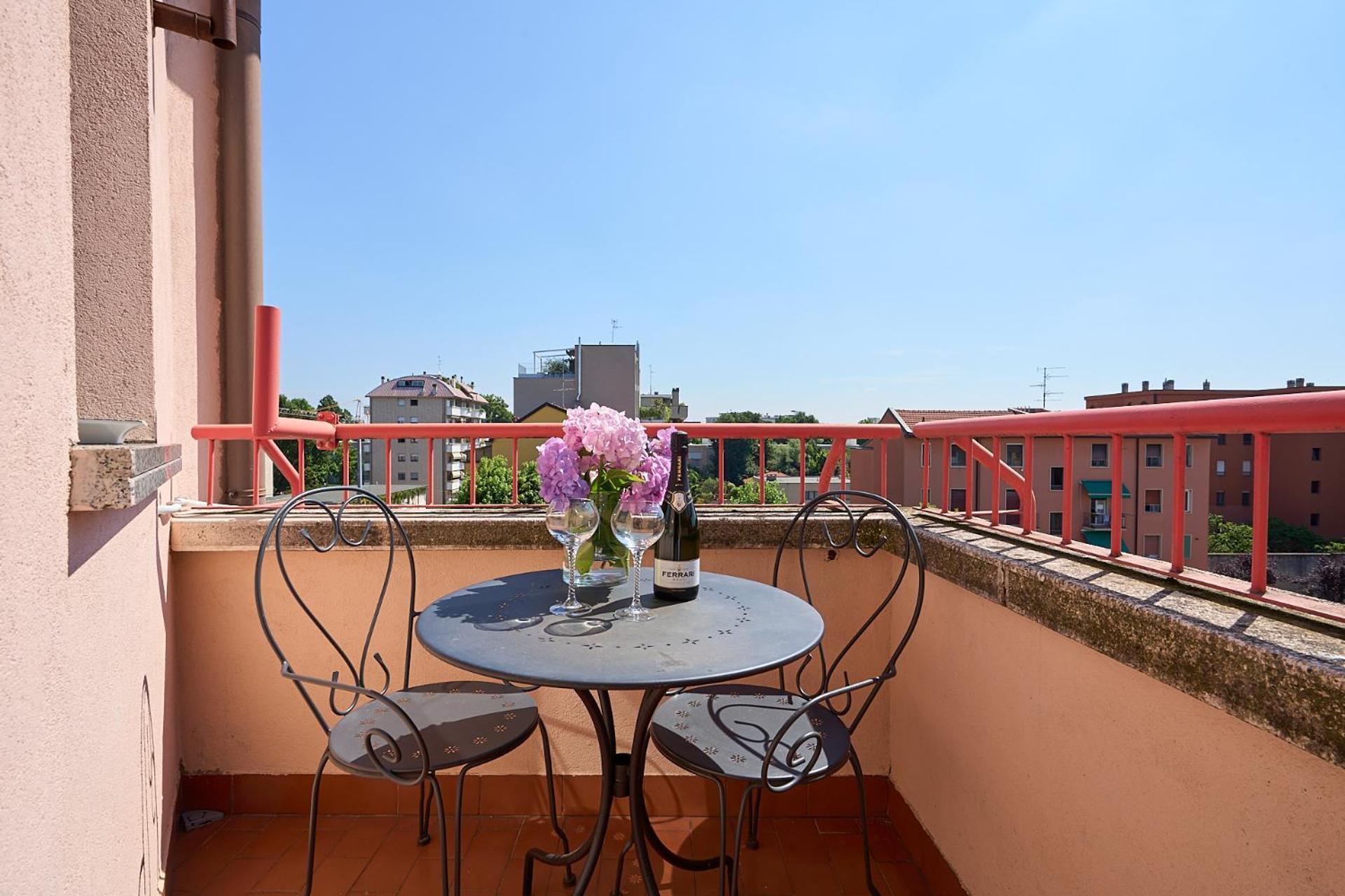 -Luminosa 5 Stars With Balcony- Wifi Netflix 15 Minutes From Duomo Lägenhet Milano Exteriör bild